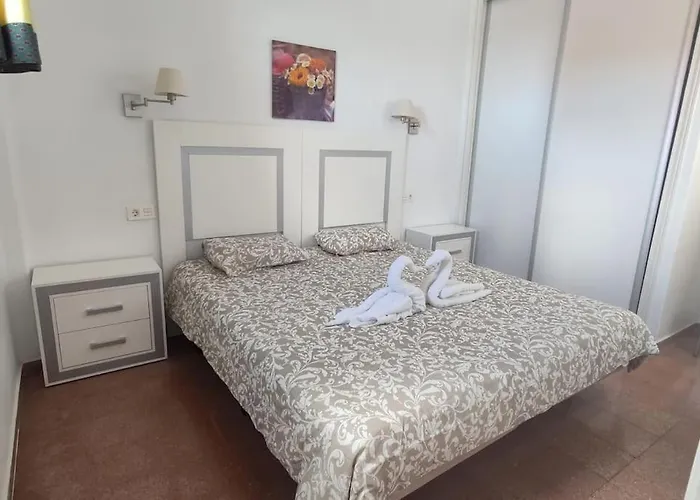 Breathe - Surf, Piscinas Naturales, Senderismo Bajamar (La Laguna)